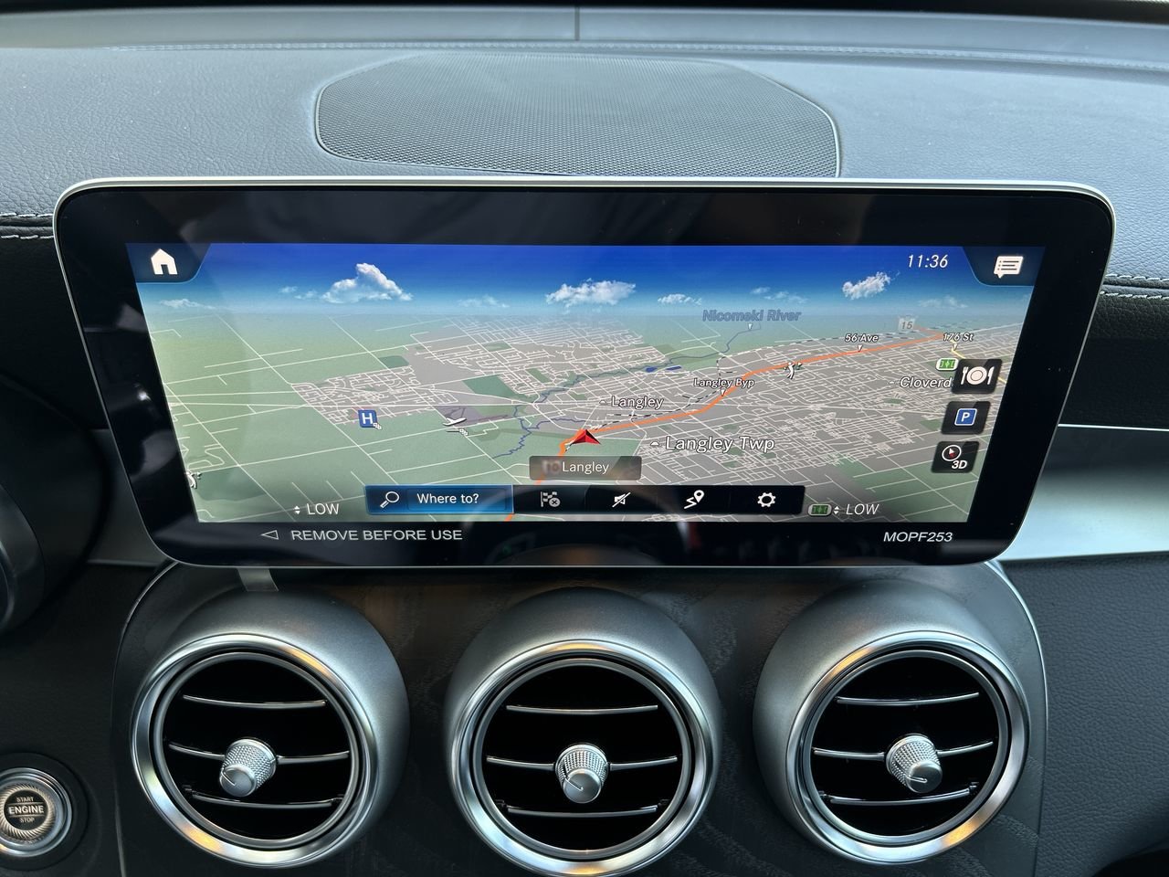 New 2023 Polar White Mercedes-Benz 300 4MATIC image 27