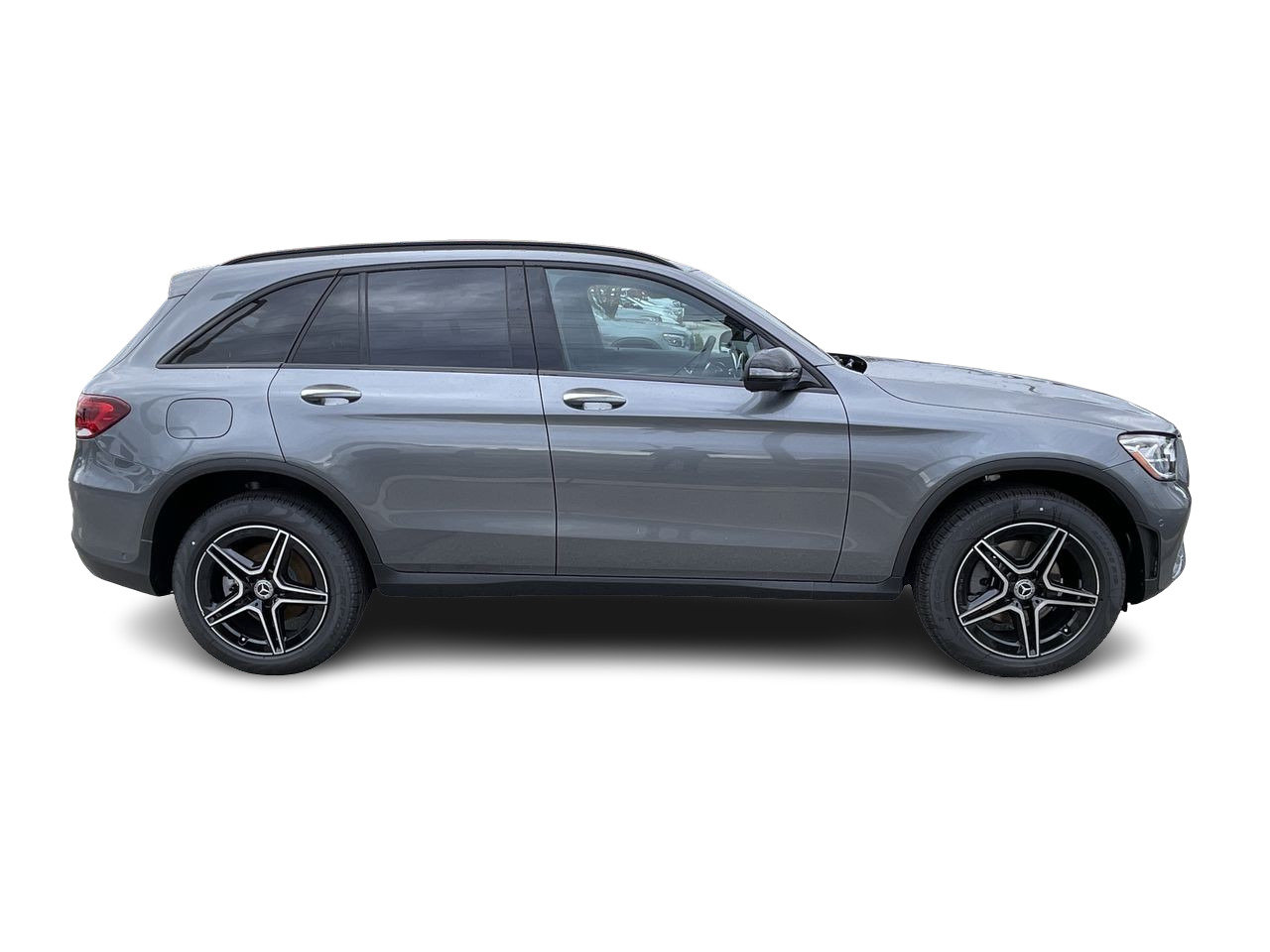Used 2022 Selenite Grey Met Mercedes-Benz 4MATIC SUV image 15