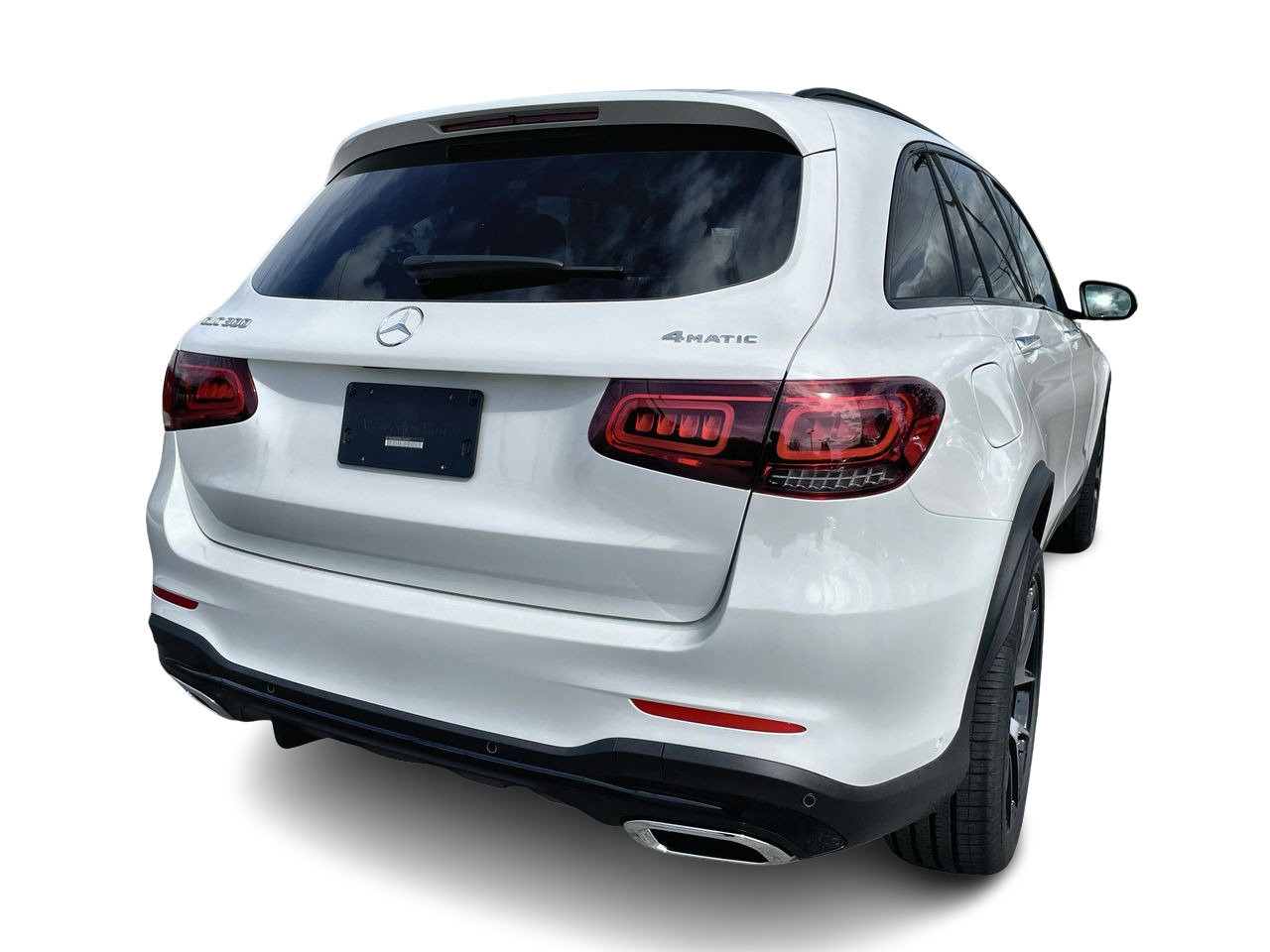 Certified Used 2022 Polar White Mercedes-Benz 4MATIC SUV image 10