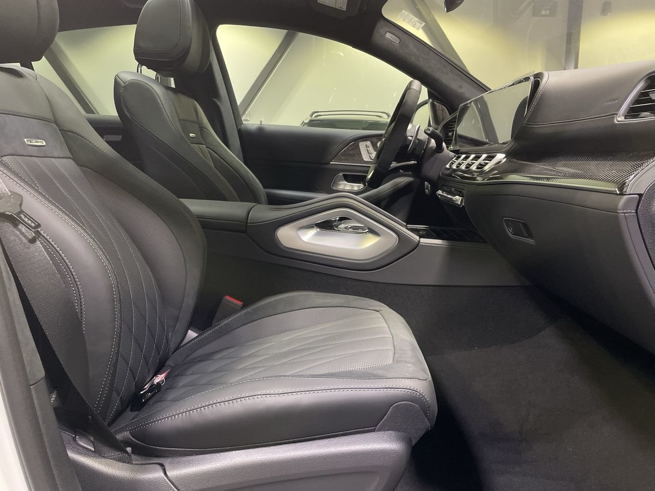 New 2022 Polar White Mercedes-Benz 63 C4M image 34