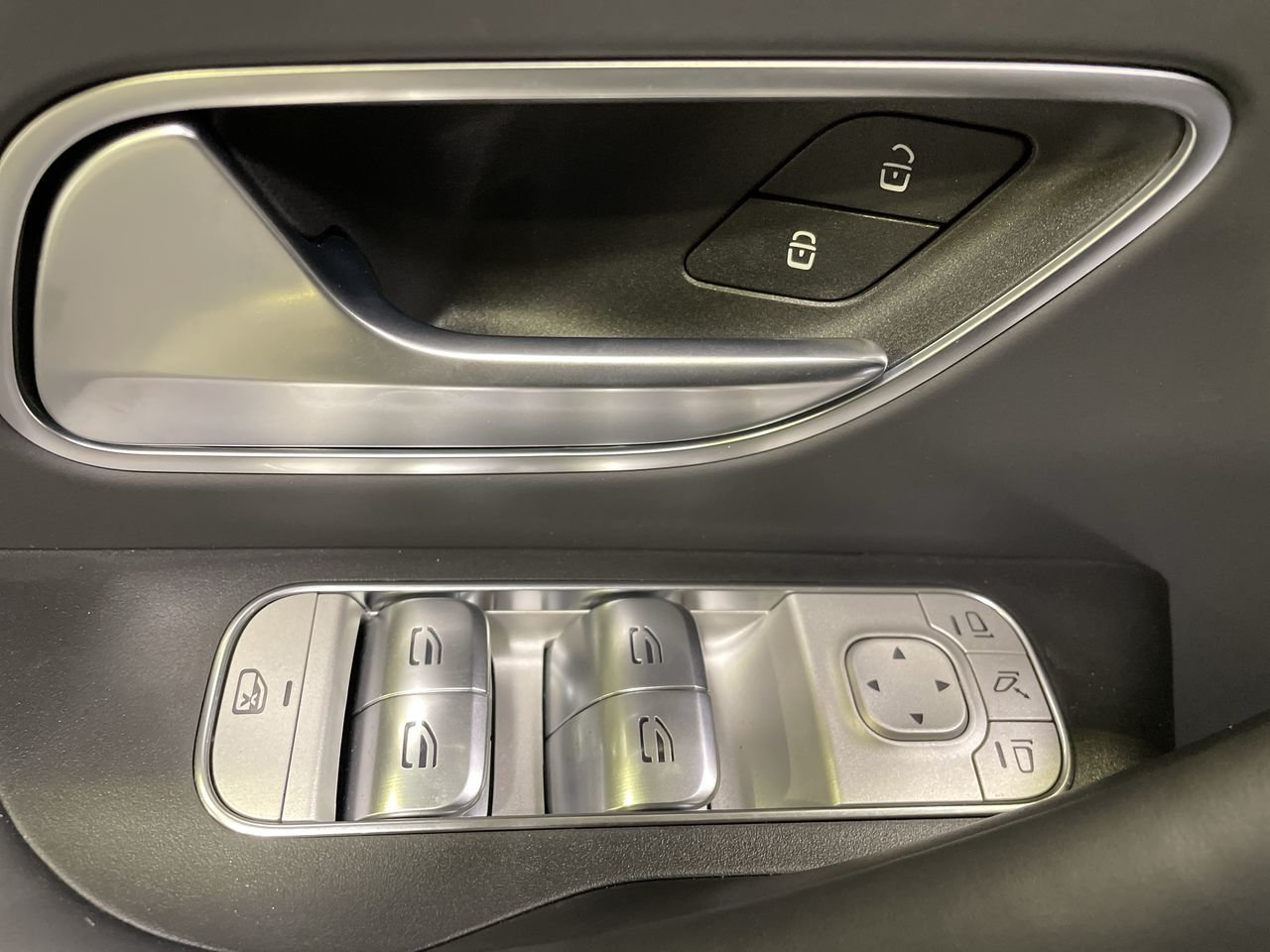 New 2022 Polar White Mercedes-Benz 63 C4M image 22