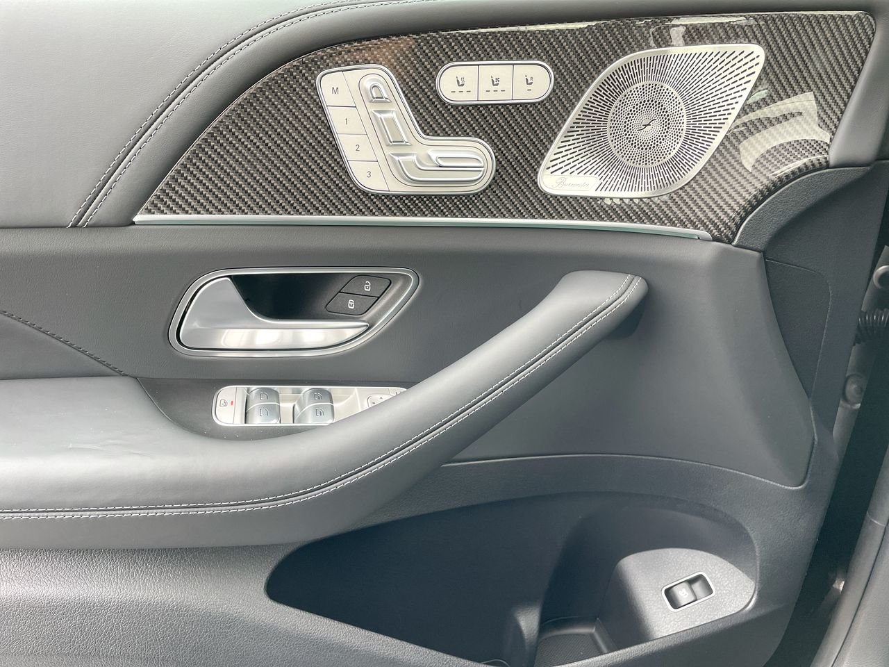 New 2023 Obsidian Black Metallic Mercedes-Benz AMG 63 4MATIC image 22