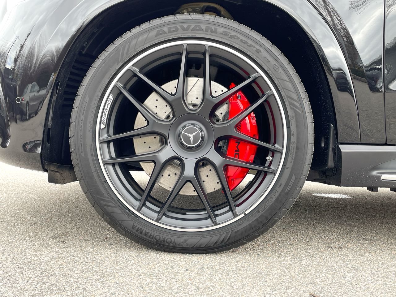 New 2023 Obsidian Black Metallic Mercedes-Benz AMG 63 4MATIC image 18