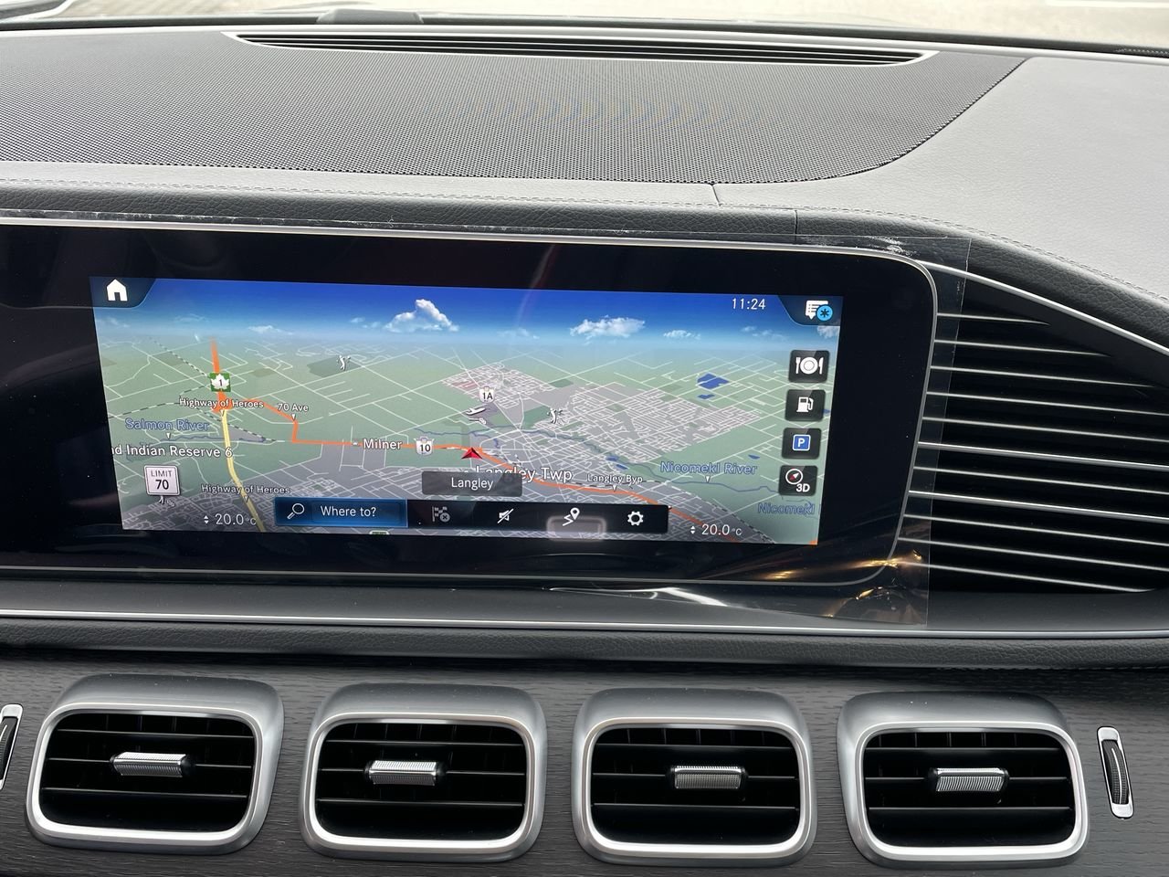 New 2023 Selenite Grey Metallic Mercedes-Benz 450 4MATIC image 27