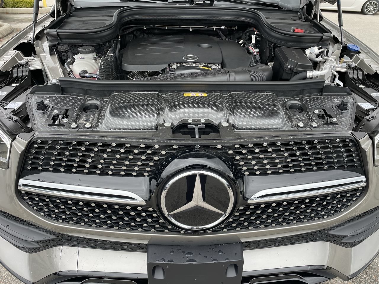 Used 2023 Mojave Silver Metallic Mercedes-Benz 4MATIC SUV image 34