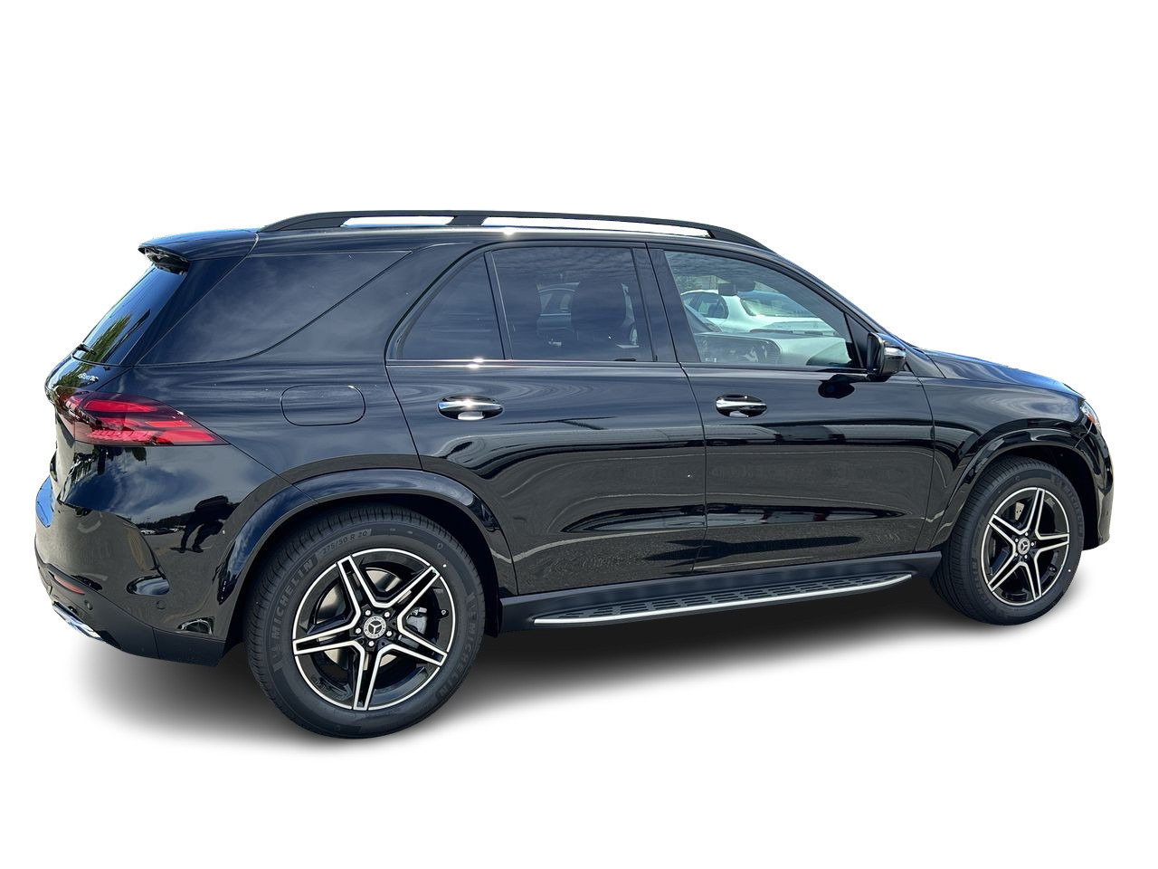 Used 2024 Obsidian Black Metallic Mercedes-Benz 4MATIC SUV image 13