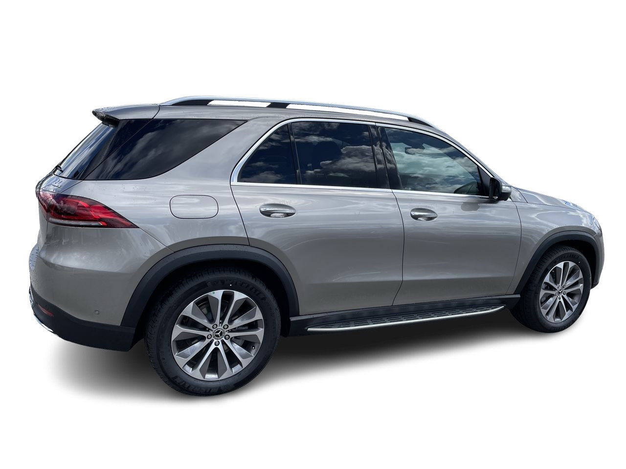 Used 2023 Mojave Silver Metallic Mercedes-Benz 4MATIC SUV image 13