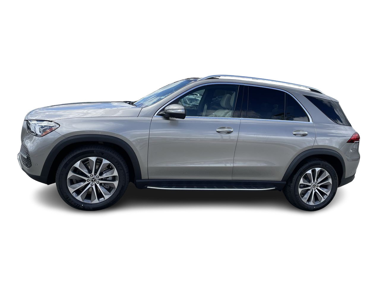 Used 2023 Mojave Silver Metallic Mercedes-Benz 4MATIC SUV image 6