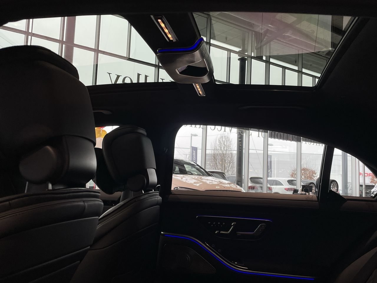 New 2023 MANUFAKTUR Selenite Grey Magno Mercedes-Benz S 580 4MATIC image 32