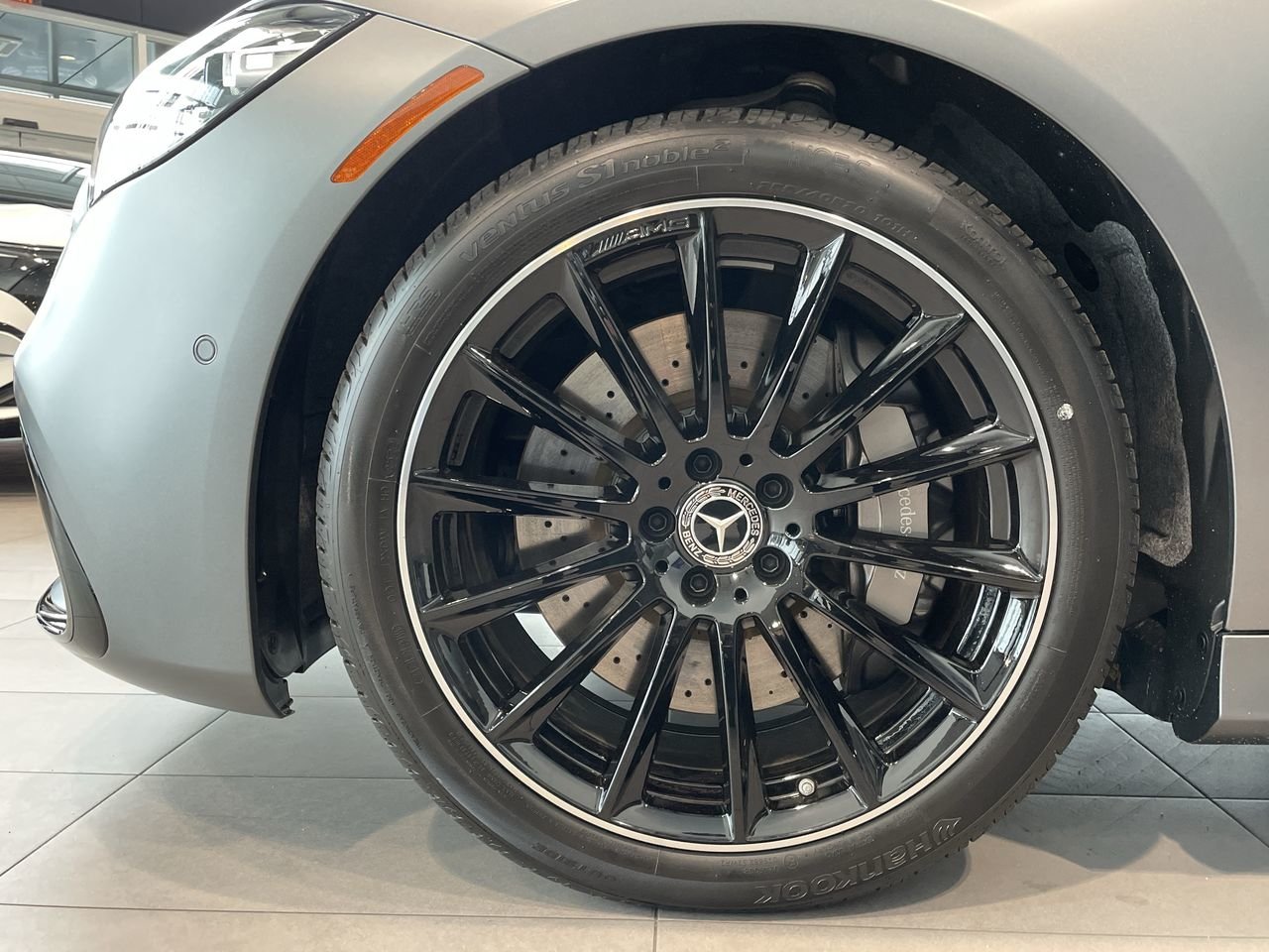 New 2023 MANUFAKTUR Selenite Grey Magno Mercedes-Benz S 580 4MATIC image 18