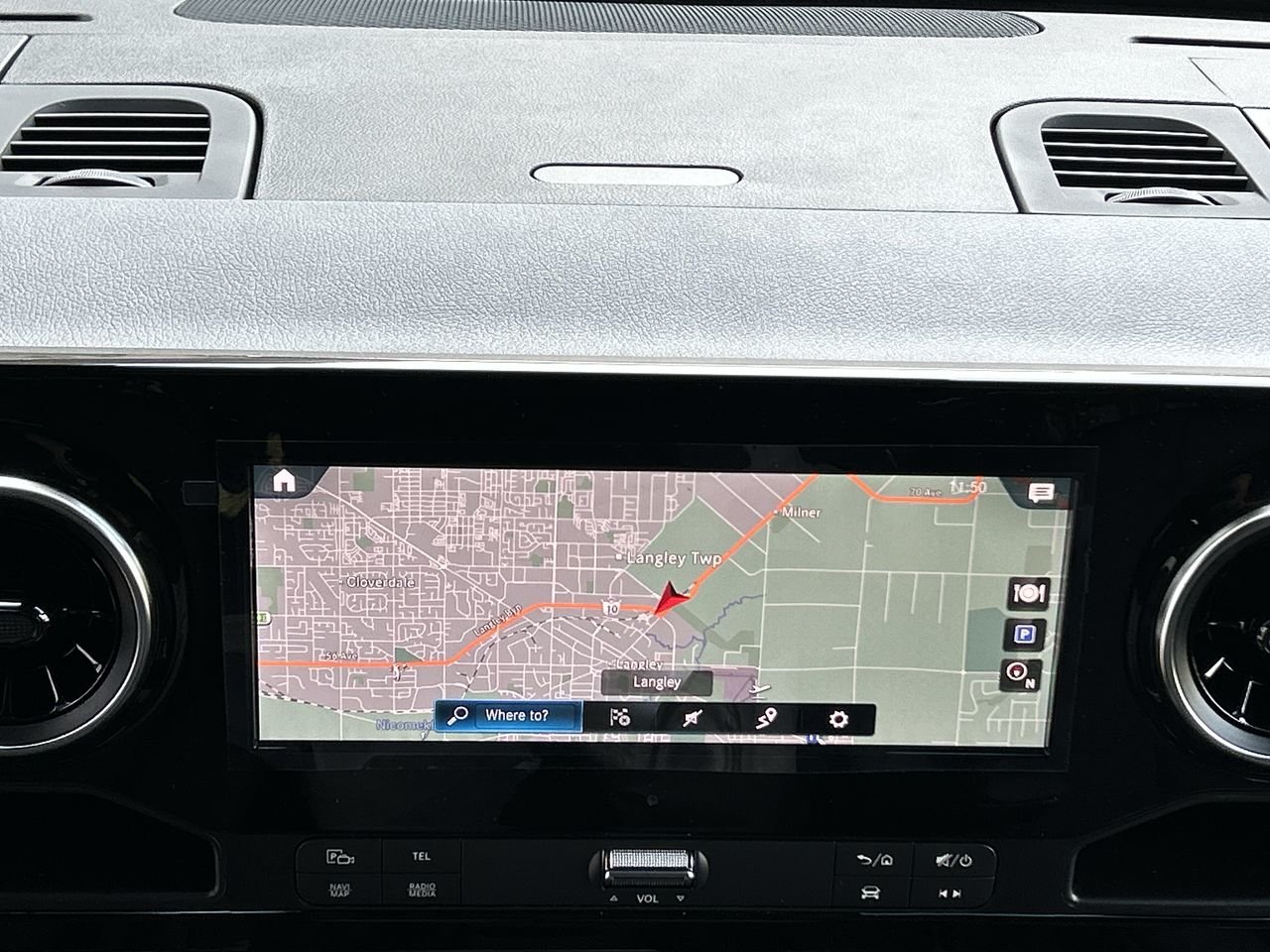 New 2023 Arctic white Mercedes-Benz 170 Wheelbase High Roof image 27