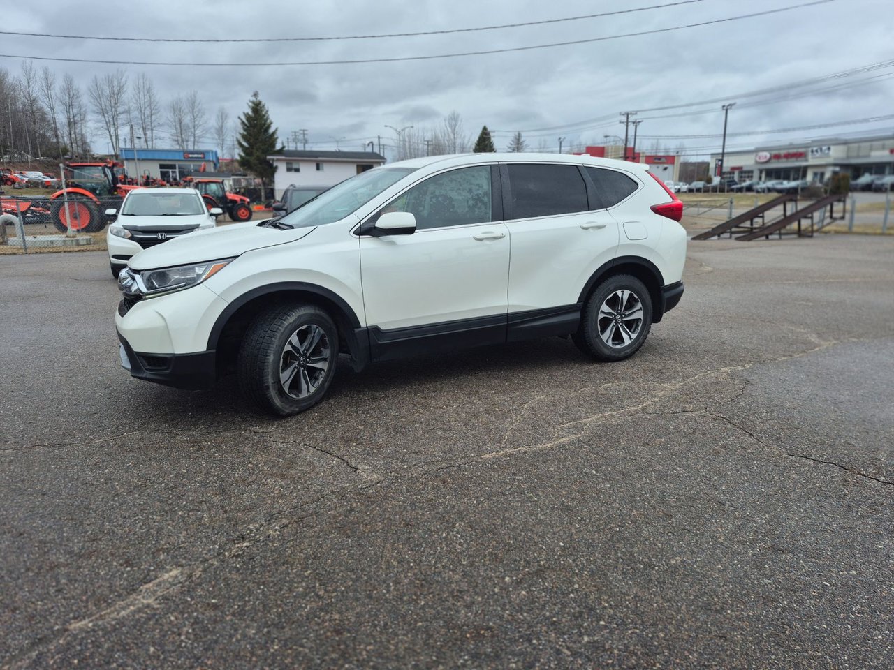 2018 Honda CR-V LX 2018 Honda CR-V: Built to go the distance.
