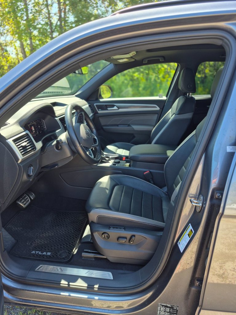 2022 Volkswagen Atlas Cross Sport Highline Crossport low kilometer