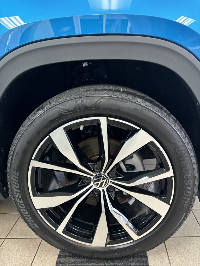 Volkswagen Atlas Cross Sport EXECLINE 2024 Atlas Crossport 2024 : L’élégance audacieuse, la performance sans compromis.