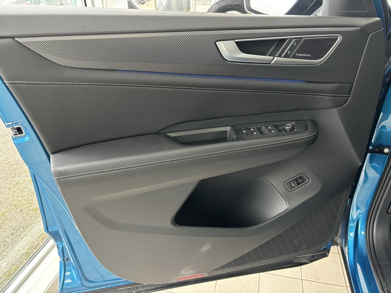 Volkswagen Atlas Cross Sport EXECLINE 2024 Atlas Crossport 2024 : L’élégance audacieuse, la performance sans compromis.