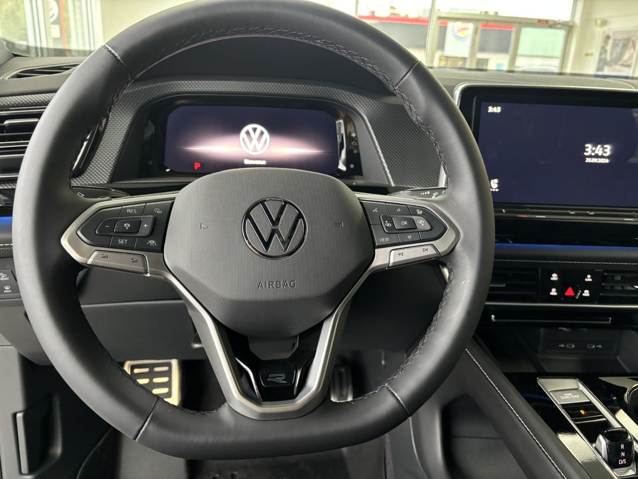 Volkswagen Atlas Cross Sport EXECLINE 2024 Atlas Crossport 2024 : L’élégance audacieuse, la performance sans compromis.