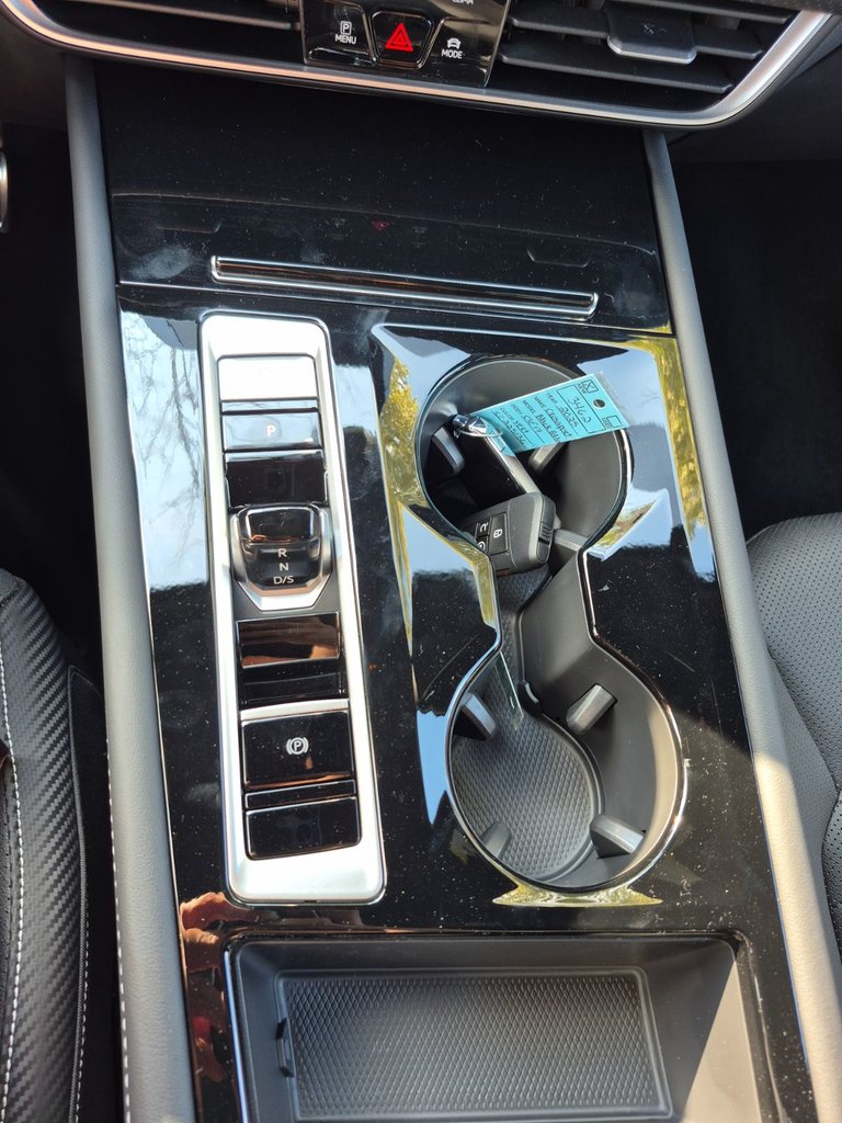 2025 Volkswagen Atlas Cross Sport Comfortline R-Line Black Edition Smarter Driving Starts Here