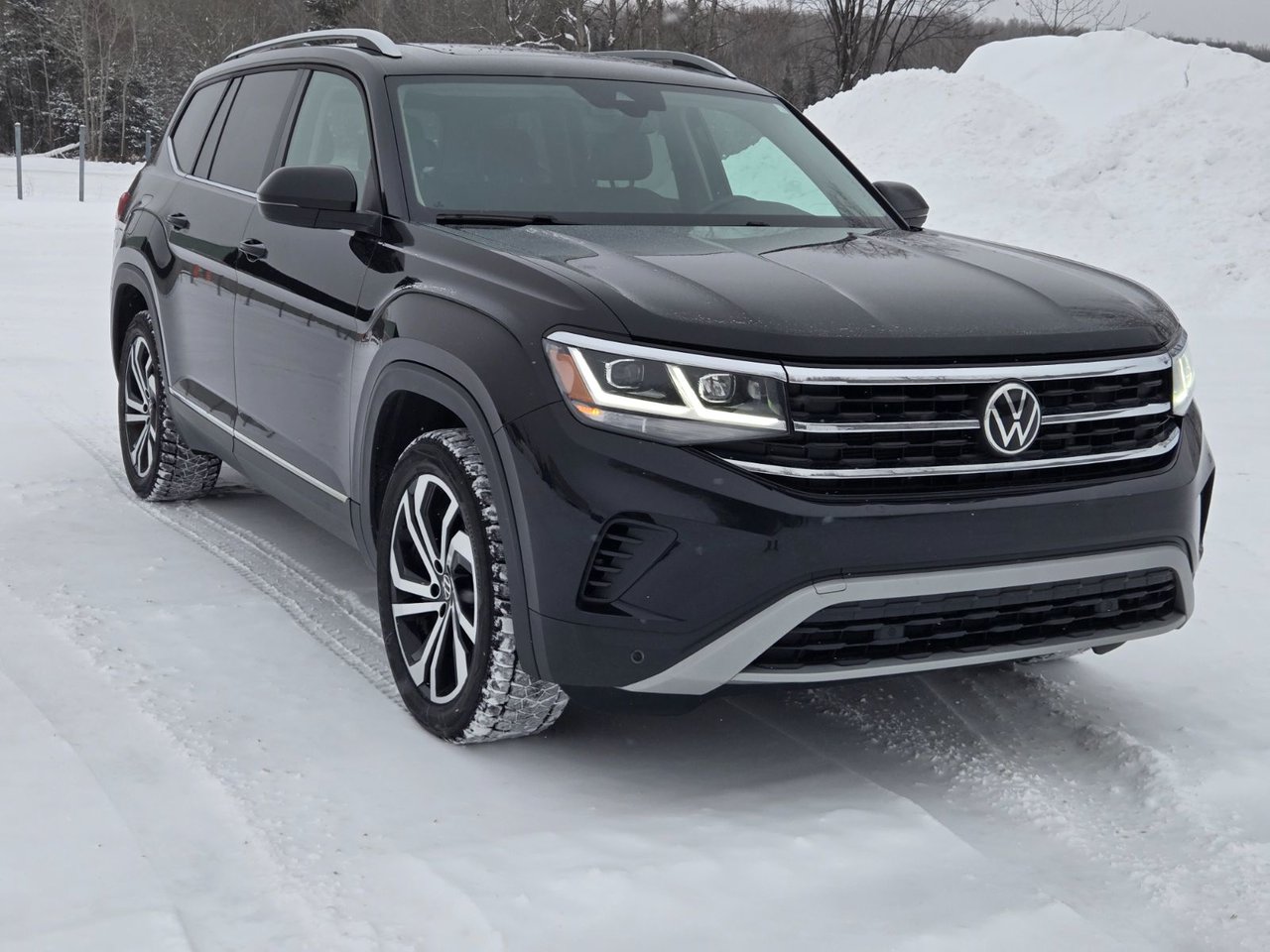 2022 Volkswagen Atlas Highline Atlas Highline 2022: luxury and performance—with remaining warranty included!