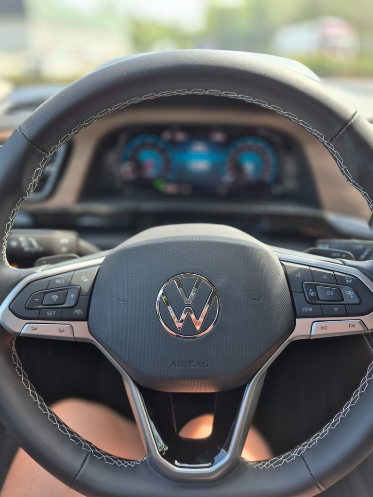 2025 Volkswagen Atlas Comfortline Atlas 2025 — Built for big lives