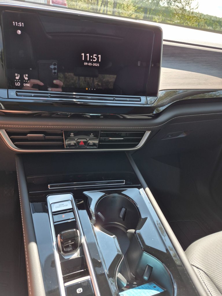 2025 Volkswagen Atlas Highline Atlas 2025 — Built for big lives