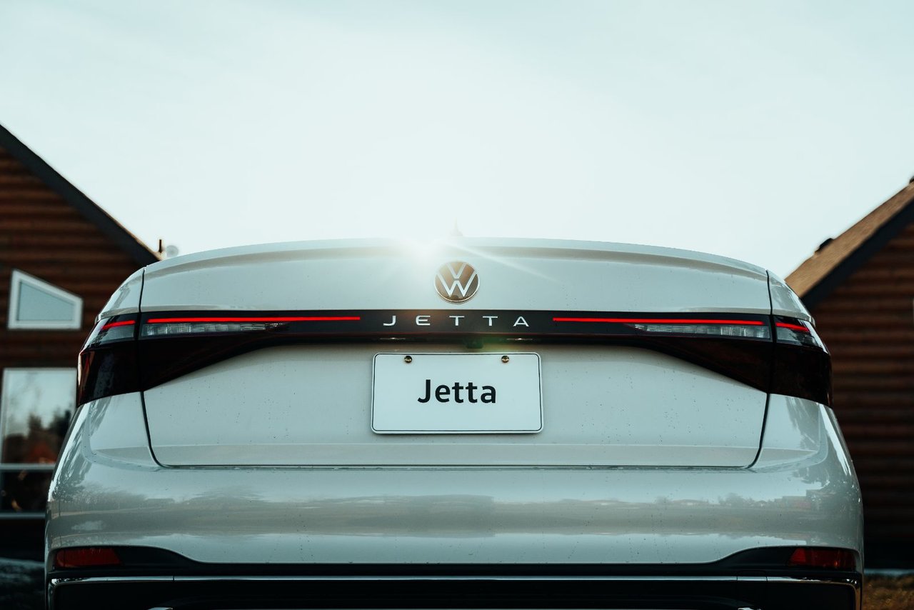 2025 Volkswagen Jetta GLI Autobahn GLI 2025: Intelligence for progress