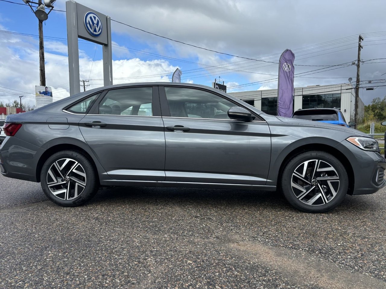 2024 Volkswagen Jetta HIGHLINE Volkswagen Jetta 2024 : La route vous attend, prenez le volant