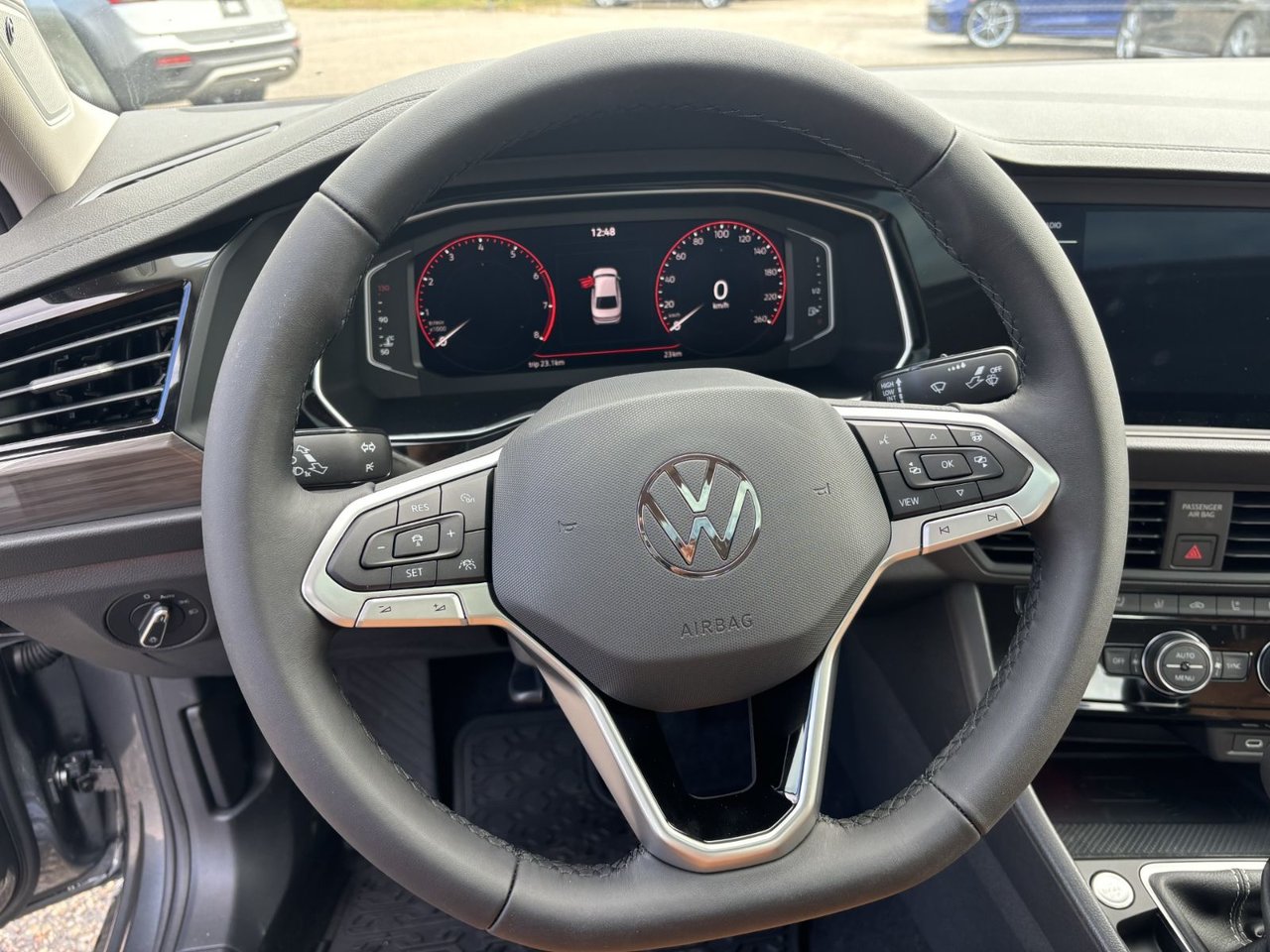 2024 Volkswagen Jetta HIGHLINE Volkswagen Jetta 2024 : La route vous attend, prenez le volant