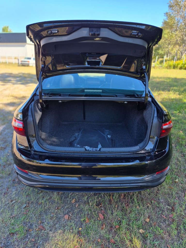 2025 Volkswagen Jetta Comfortline Jetta 2025 Sport — Built to Move You