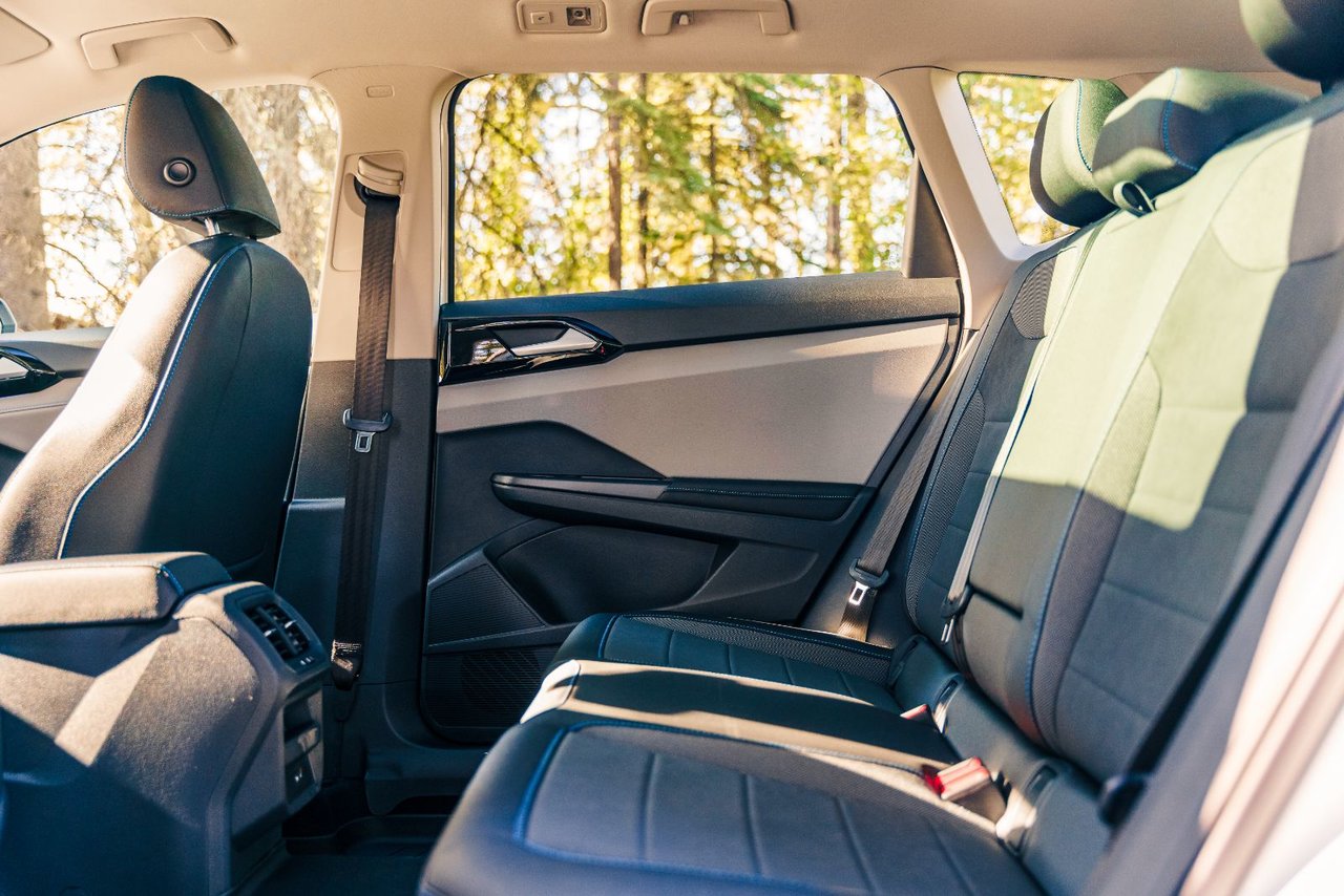 2025 Volkswagen Taos Comfortline Black Edition 4MOTION aos 2025 – Go Your Own Way