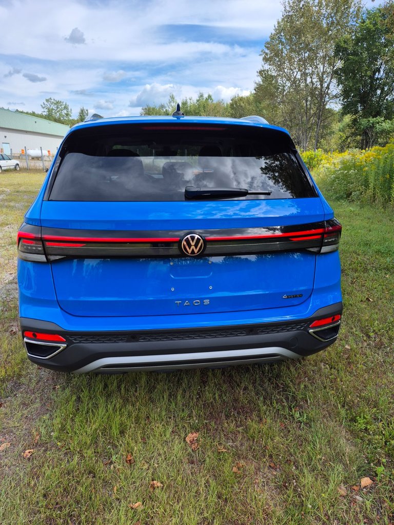 2025 Volkswagen Taos Comfortline Taos 2025 courtesy, low mileage