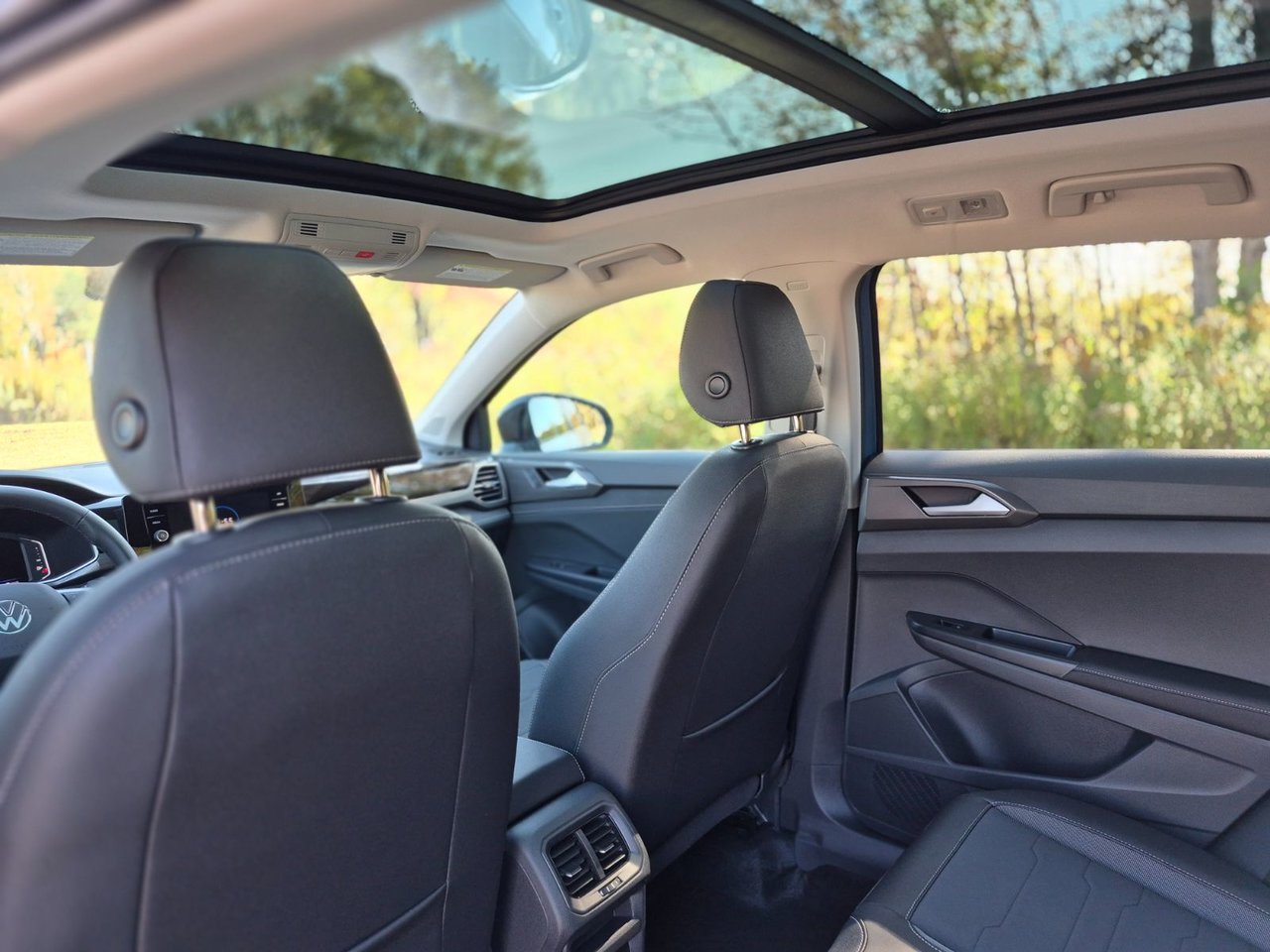 Volkswagen Taos Comfortline Black Edition 2026 Taos 2026 : L’élégance prend la route