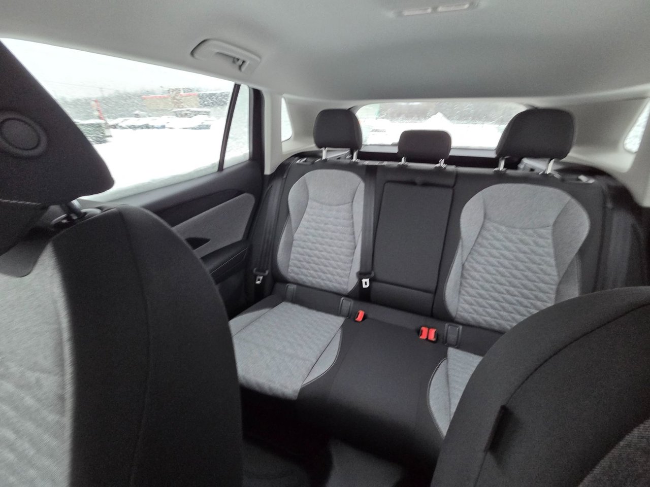 Volkswagen Tiguan Trendline 2026 Volkswagen Tiguan 2026 — Le raffinement rencontre la puissance