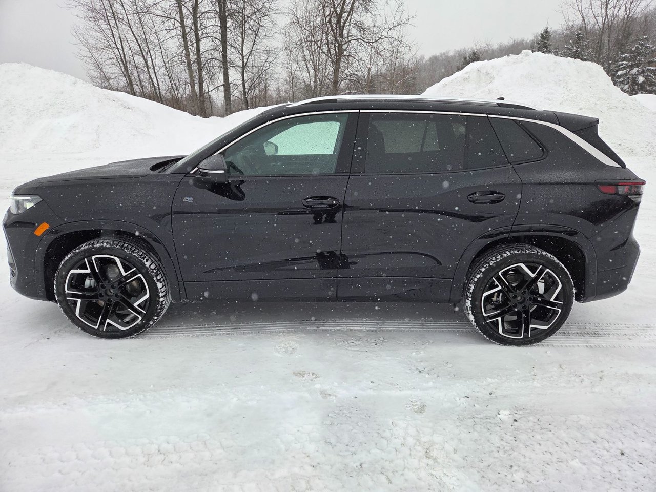 2026 Volkswagen Tiguan Highline Turbo R-Line Tiguan 2026: the power that turns heads
