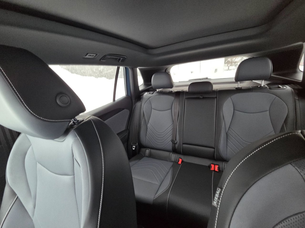 2026 Volkswagen Tiguan Comfortline R-Line Black Edition Tiguan 2026: the power that turns heads