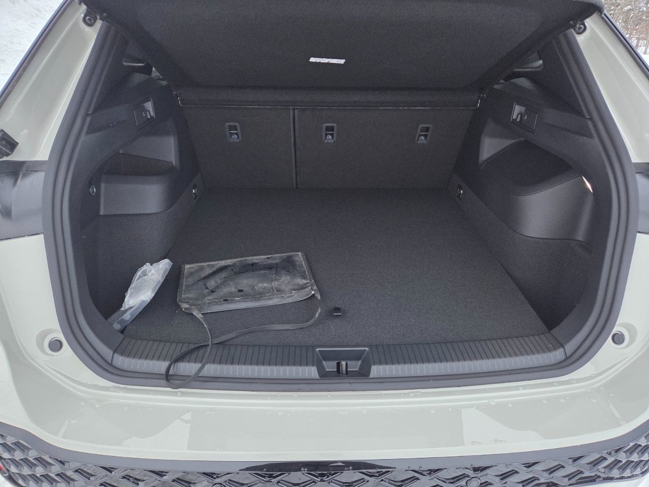 2026 Volkswagen Tiguan Comfortline R-Line Black Edition Tiguan Black Edition: when the road bows down