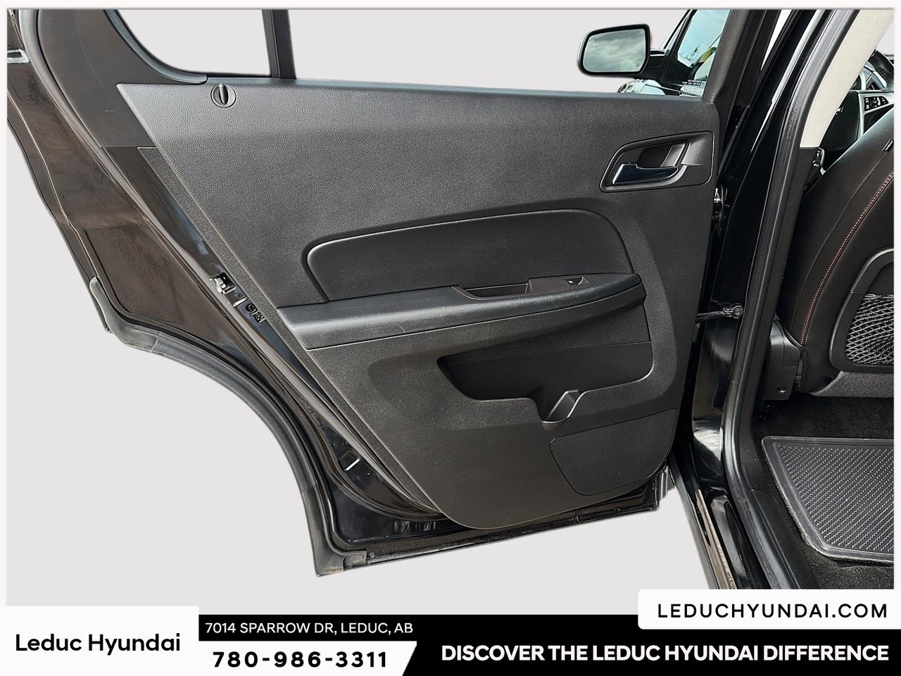 2017 Chevrolet Equinox Premier-12