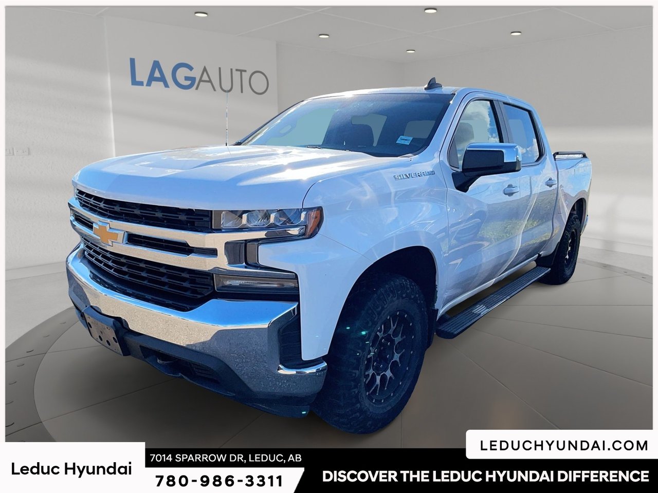 Summit White 2019 Chevrolet Silverado 1500 Pickup Truck Four-Wheel Drive Automatic
