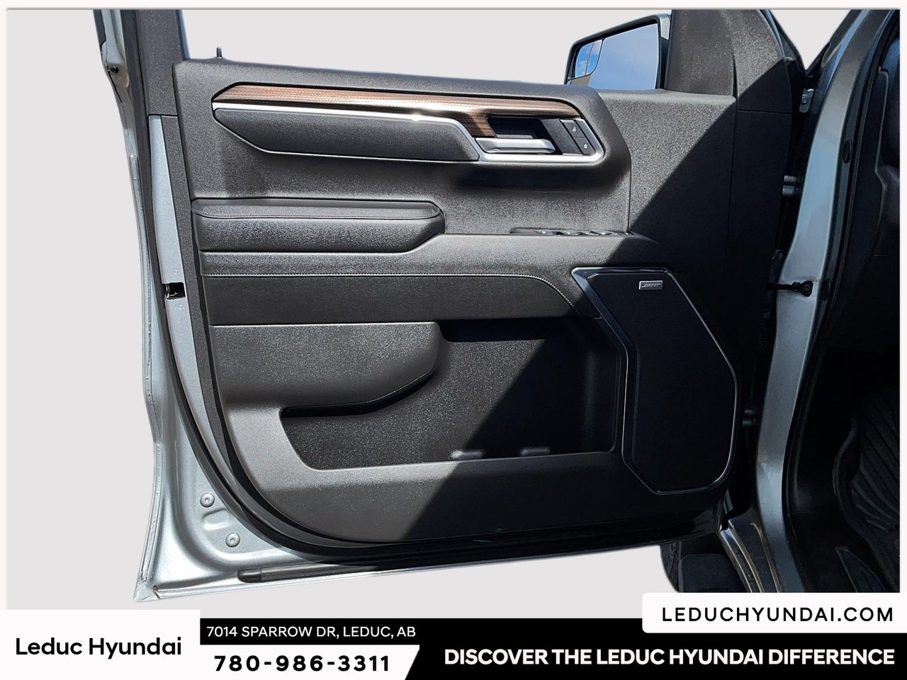 2025 Chevrolet Silverado 1500 LT Trail Boss-10