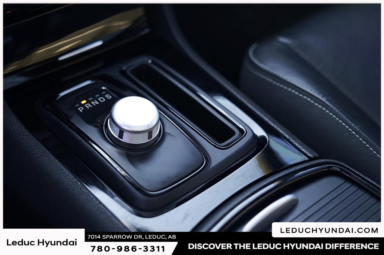 2021 Chrysler 300 S-18