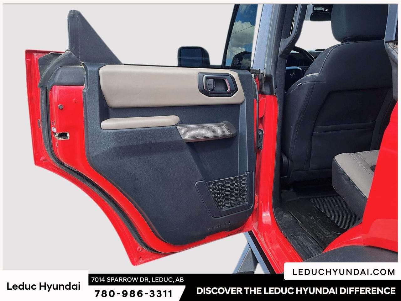 2023 Ford Bronco Wildtrak-13