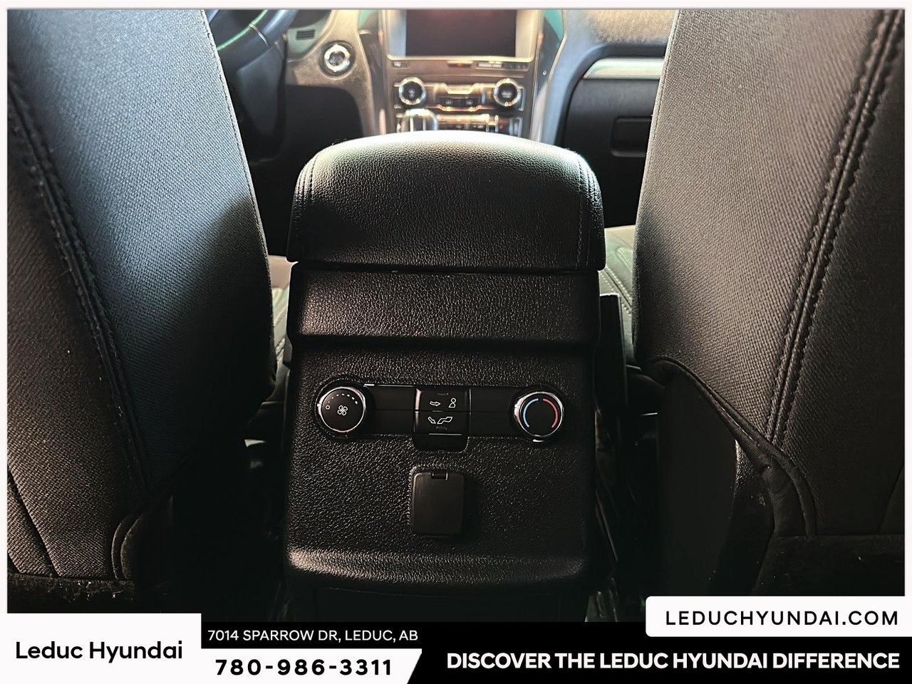 2019 Ford Explorer XLT-10