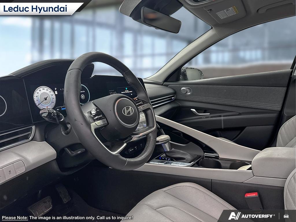 2026 Hyundai Elantra Luxury Two-Tone Interior-8