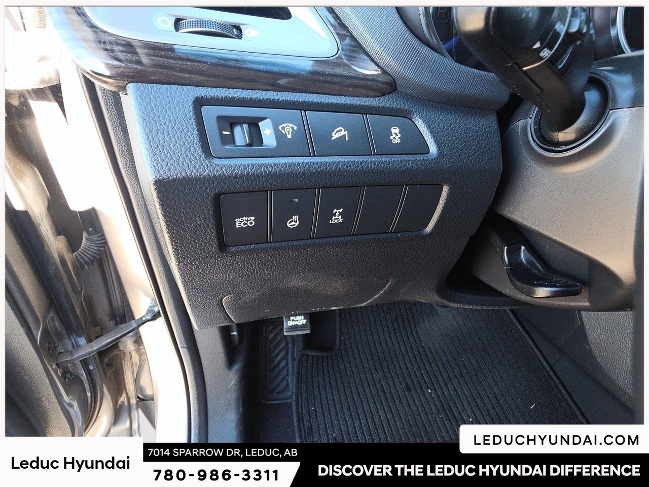 2013 Hyundai Santa Fe Sport 2.0T Limited-13