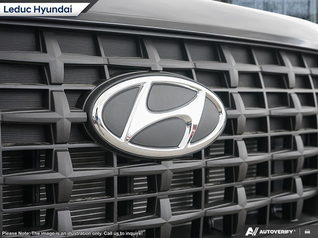 2025 Hyundai Venue Essential-8