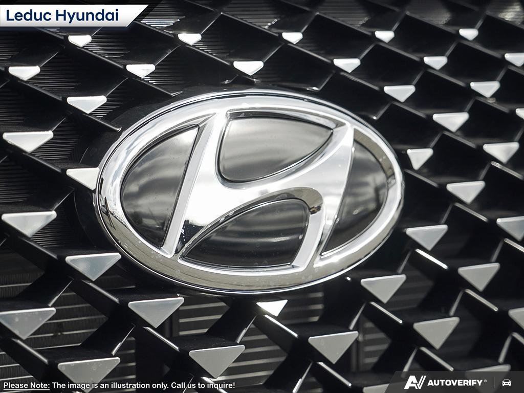 2025 Hyundai Venue Ultimate - Black interior-8