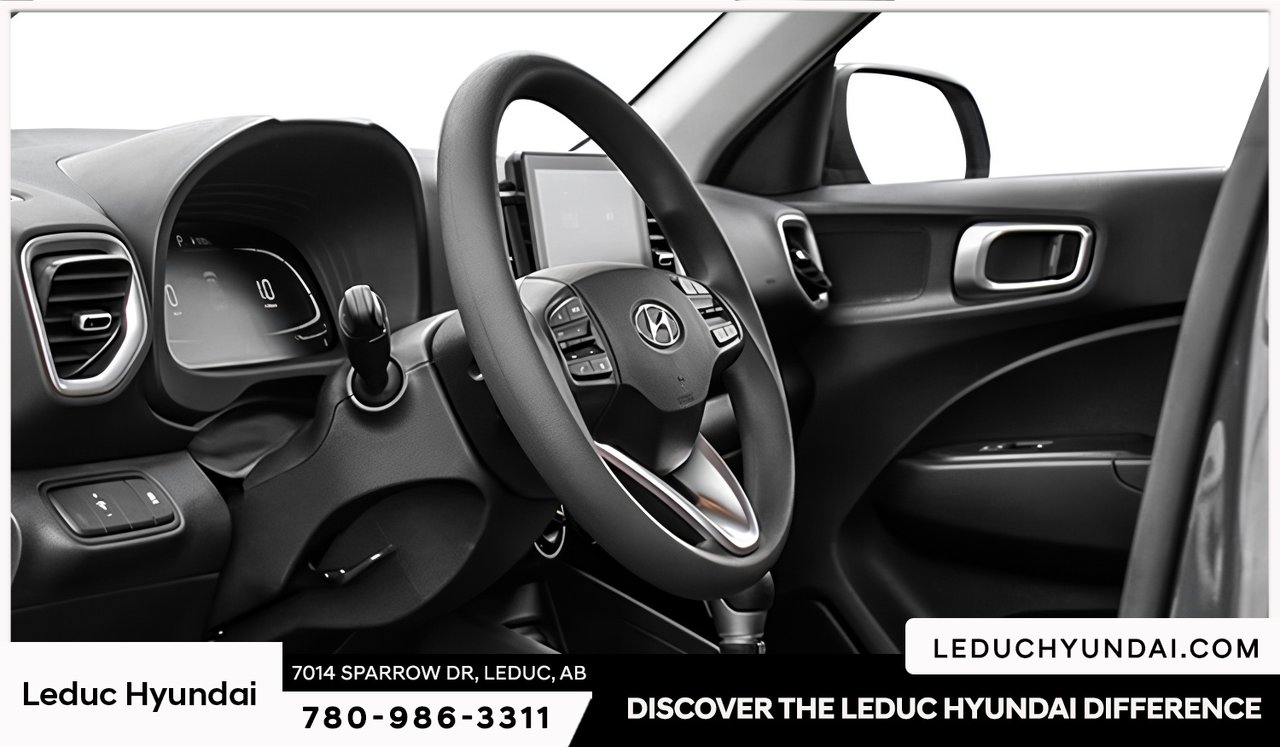 2026 Hyundai Venue Essential Two-tone-3