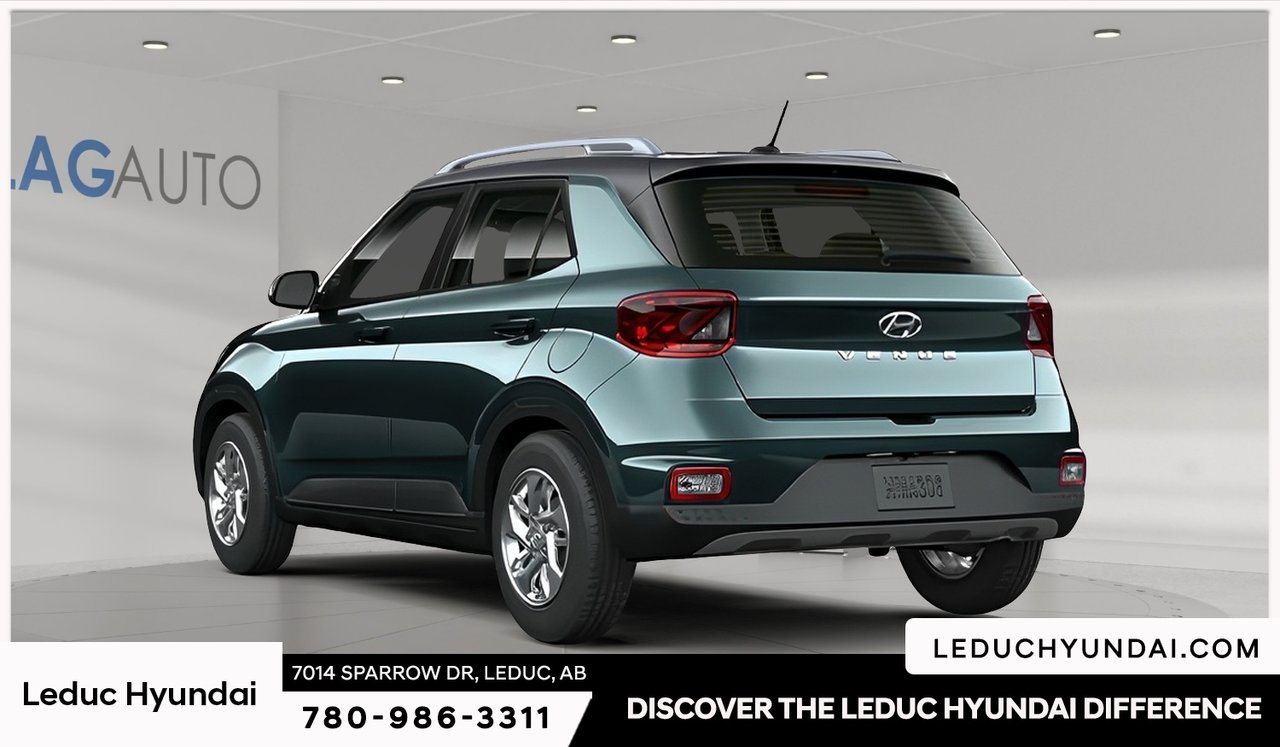 2026 Hyundai Venue Preferred Two-tone-2