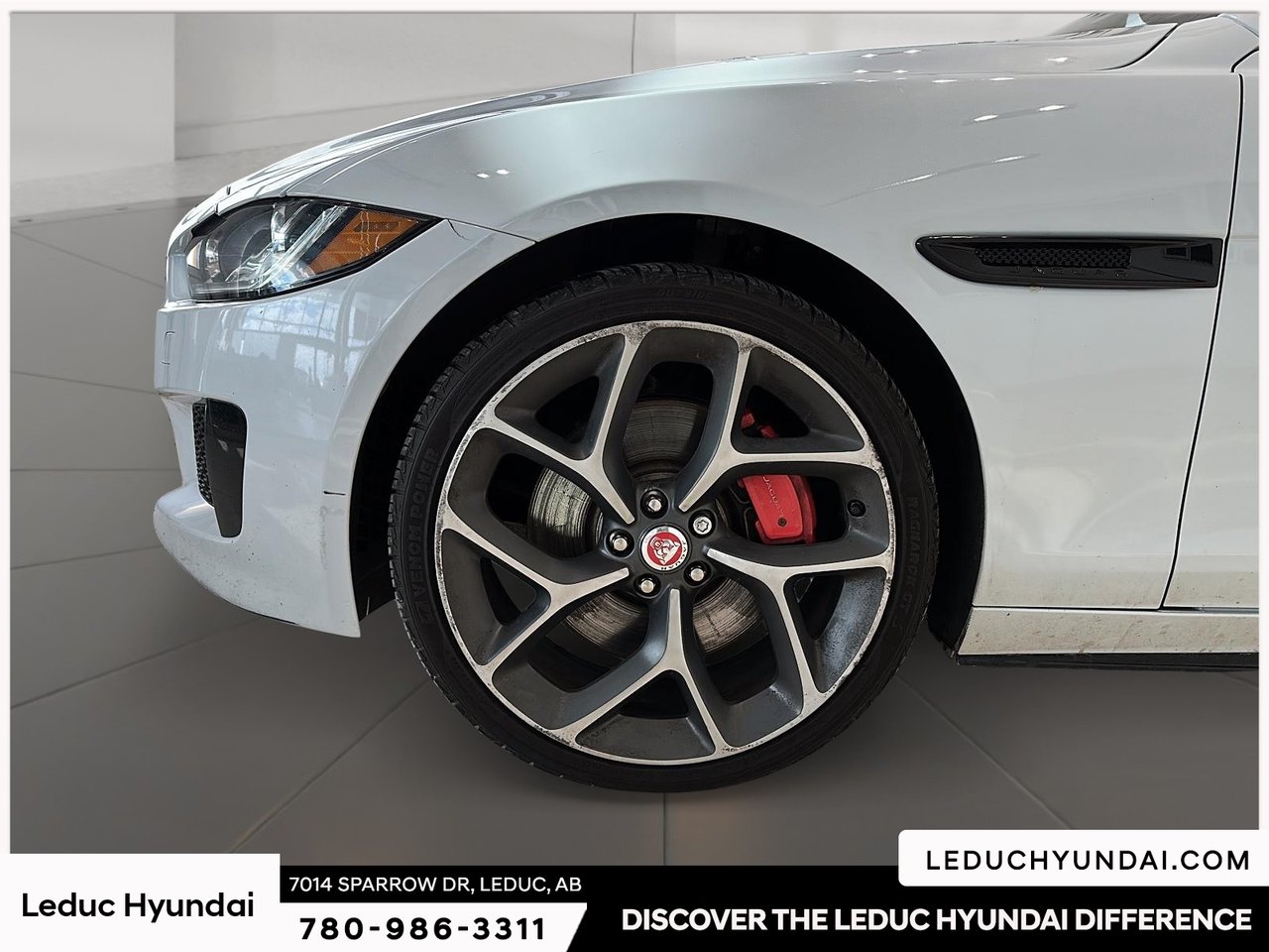 2018 Jaguar XE S-6