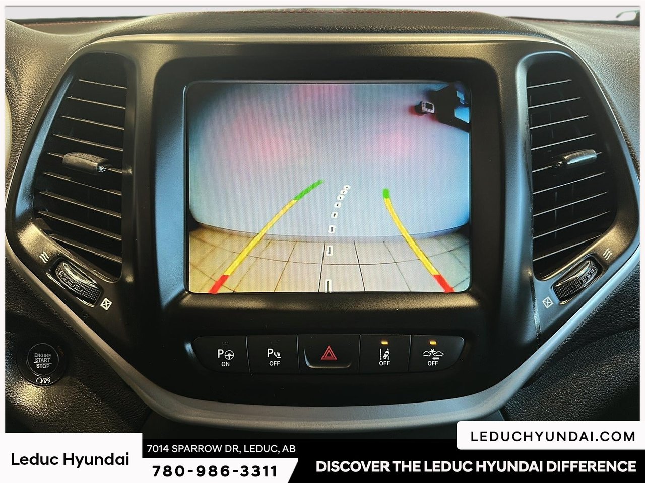 2018 Jeep Cherokee Trailhawk-21