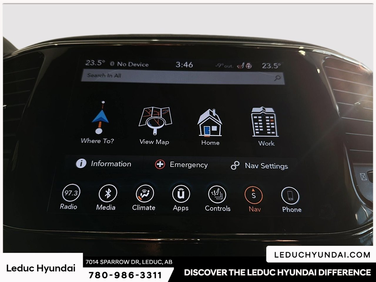 2019 Jeep Grand Cherokee Overland-24